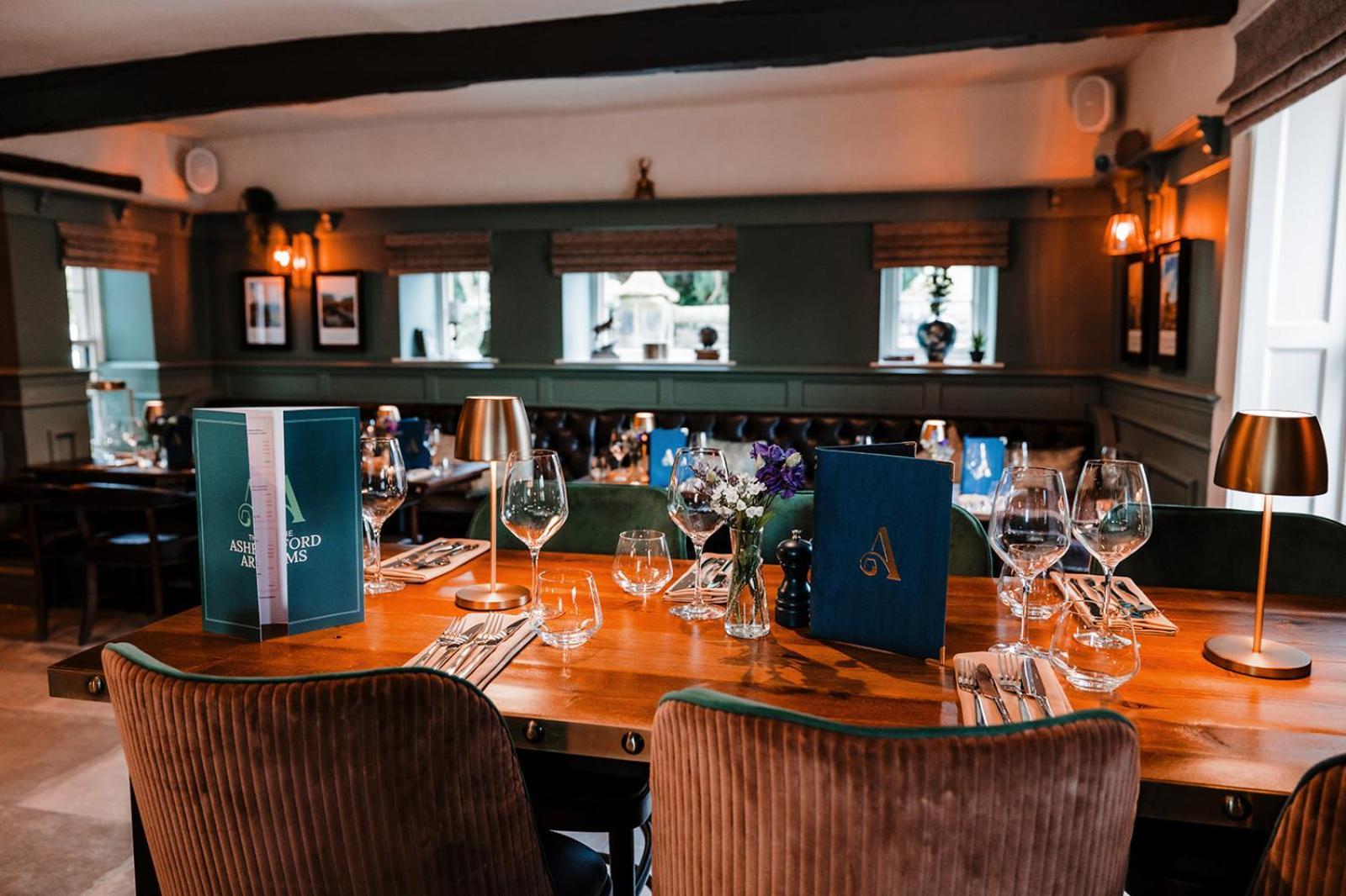 The Ashford Arms Hotell Eksteriør bilde